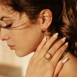 Boucles d’Oreilles Hermès – Dorées