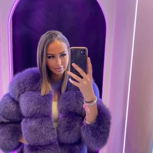 Fourrure de luxe ( renard et cuir)