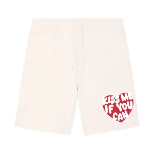 Short Kiss me if you can