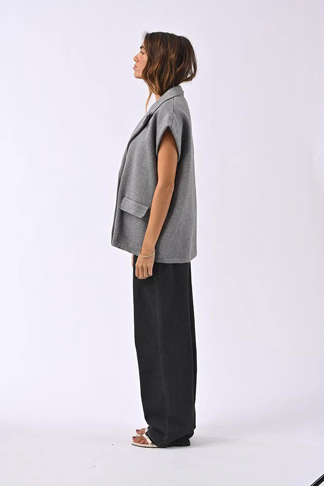 Pull sans manches Christiane gris – Image 3