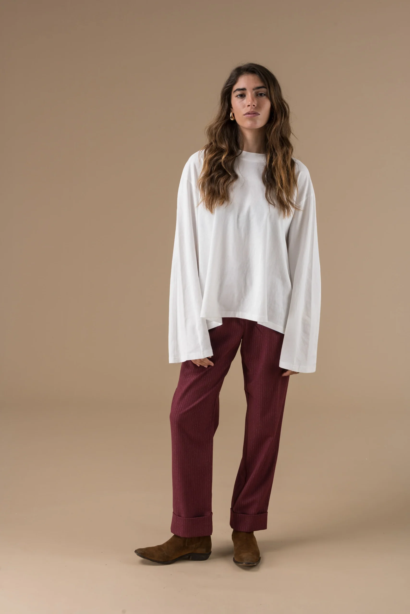 Pantalon Zoe à fines rayures raffinées