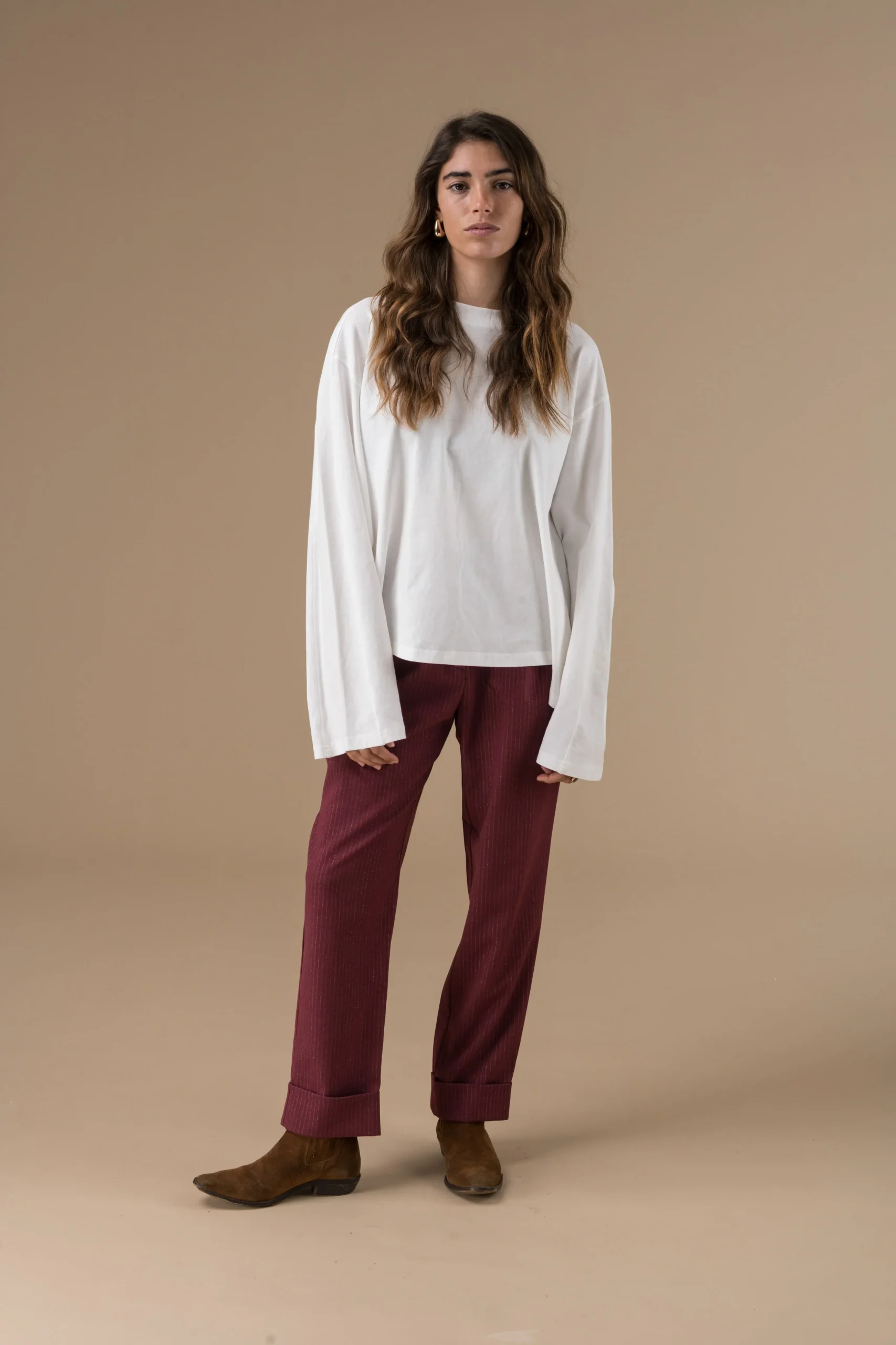 Pantalon Zoe à fines rayures raffinées – Image 4