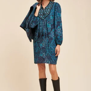 Robe courte en viscose Ecovero avec jeu d'imprimé