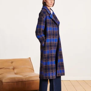 Manteau long bleu à carreaux