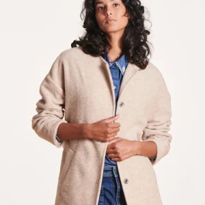 Manteau court écru ceinturé en laine