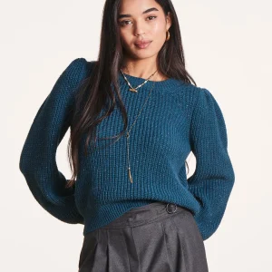 Pull court bleu pétrole col rond en maille irisée