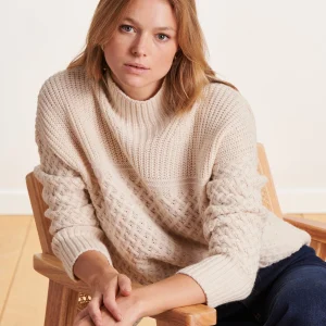 Pull écru col montant