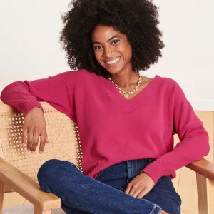 Pull rose fuchsia droit à encolure V