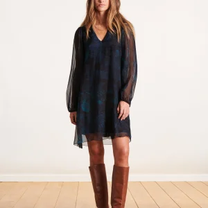 Robe courte évasée en voile imprimé noir et bleu
