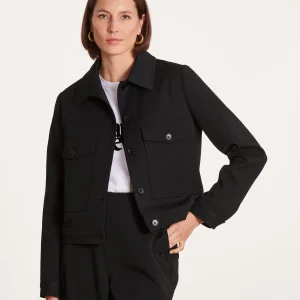 Veste courte noire doublée coupe droite