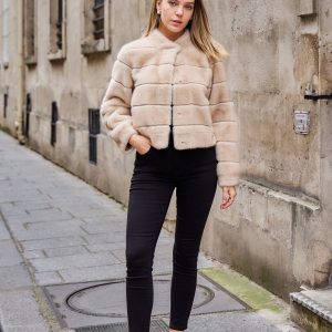 JADE - Veste en fausse fourrure