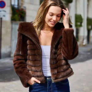 MANON - Veste en fausse fourrure à capuche