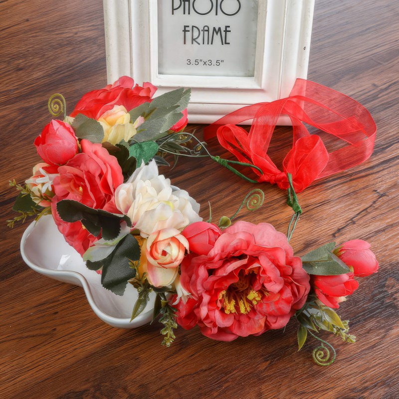 Couronne De Fleurs – Esprit de la Rose Sauvage