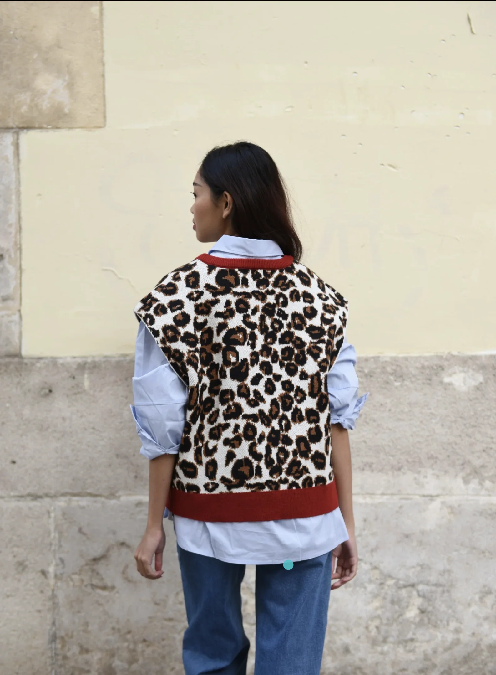 Pull Helsa Léopard Rouge – Image 2
