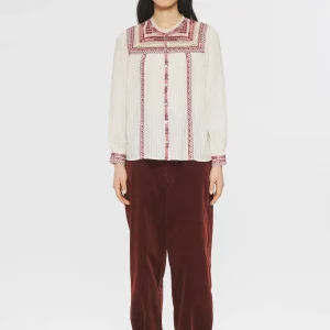 Blouse brodée Tamara